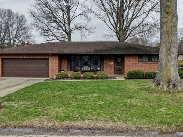401 E 18th Street, Dover, OH 44622