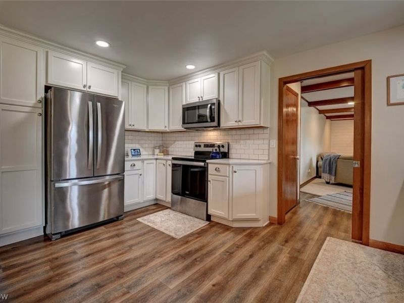 401 E 18th Street, Dover, OH 44622 Photo 10