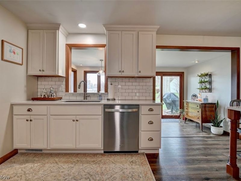 401 E 18th Street, Dover, OH 44622 Photo 9