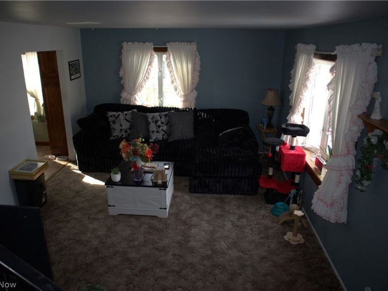 644 Southern Boulevard NW, Warren, OH 44485 Photo 2