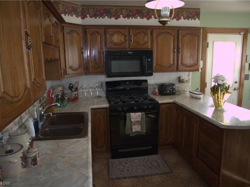 644 Southern Boulevard NW, Warren, OH 44485 Photo 5