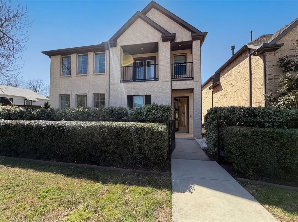 404 W 6th Street, Irving, TX 75060 Main Photo