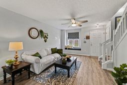 7965 Shadow Oak Drive photo 4