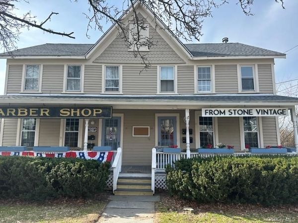 17 West , Unit 2, Warwick, NY 10990