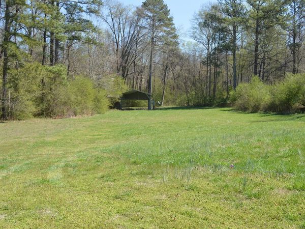 1865 Peach Orchard Hill Road, Cleveland, TN 37323