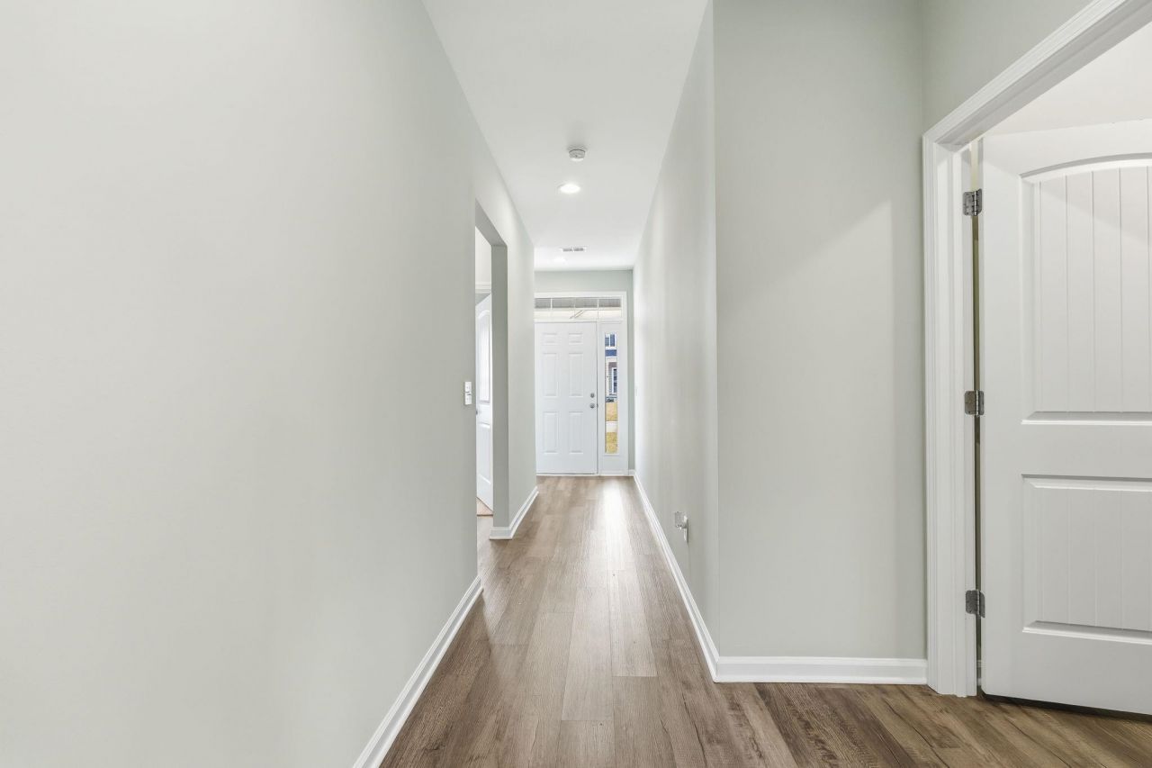 464 Honeyhill Loop  Photo 10