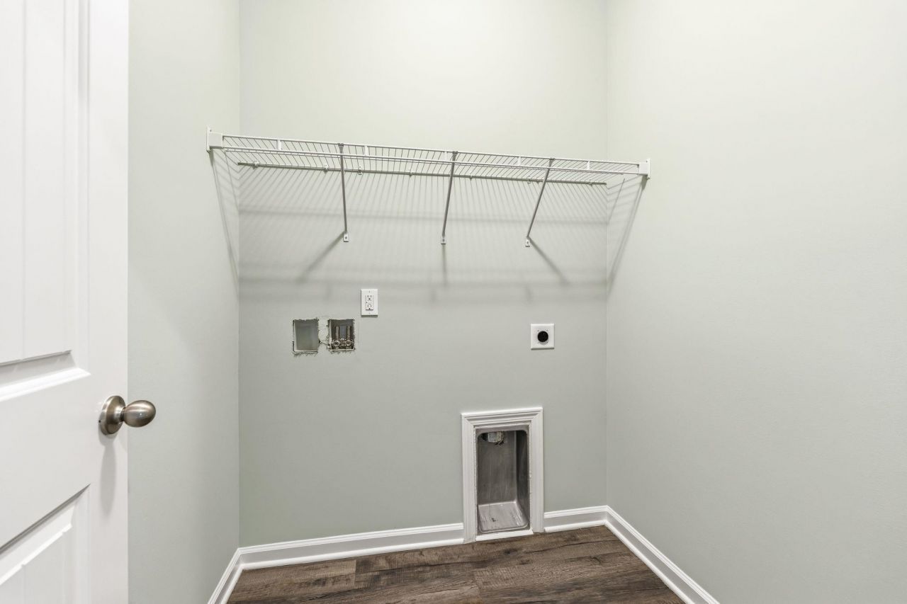 464 Honeyhill Loop  Photo 11