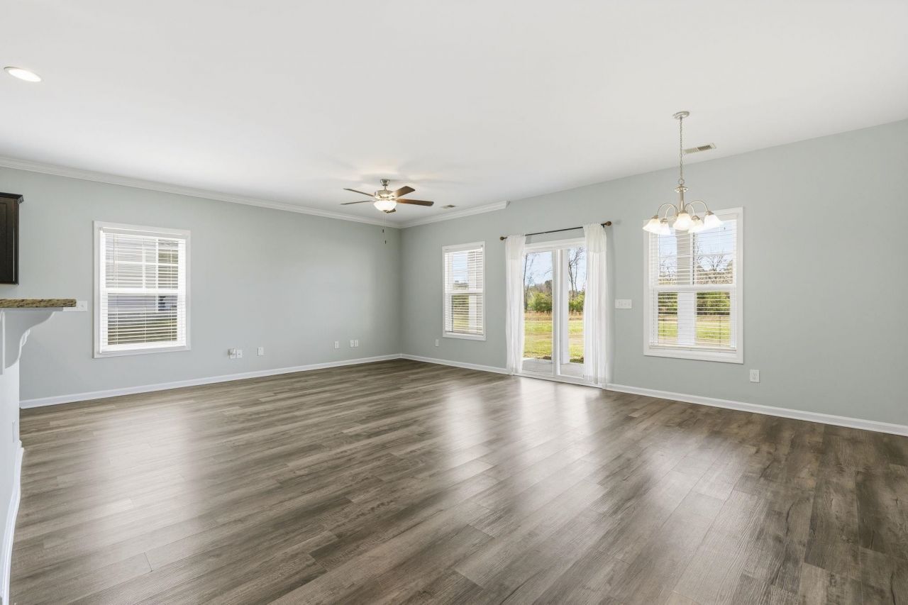 464 Honeyhill Loop  Photo 13