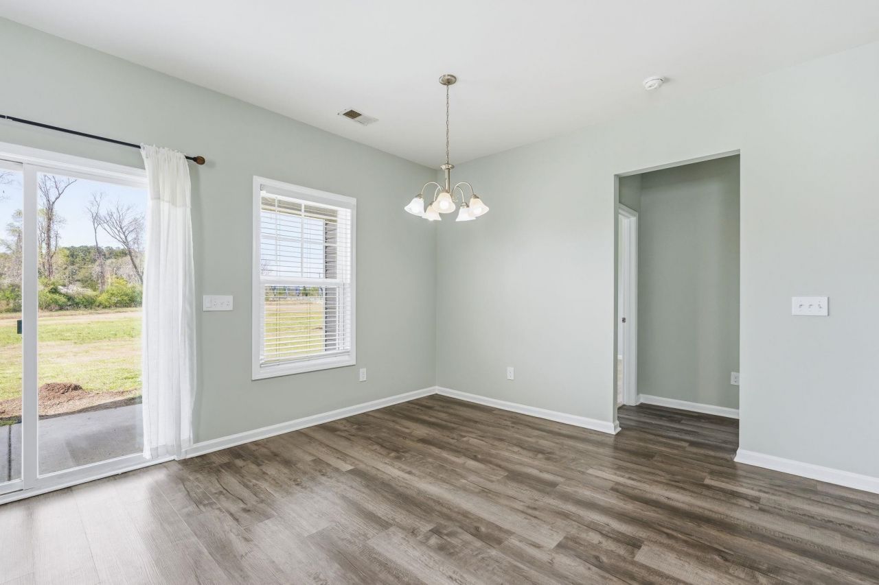 464 Honeyhill Loop  Photo 23