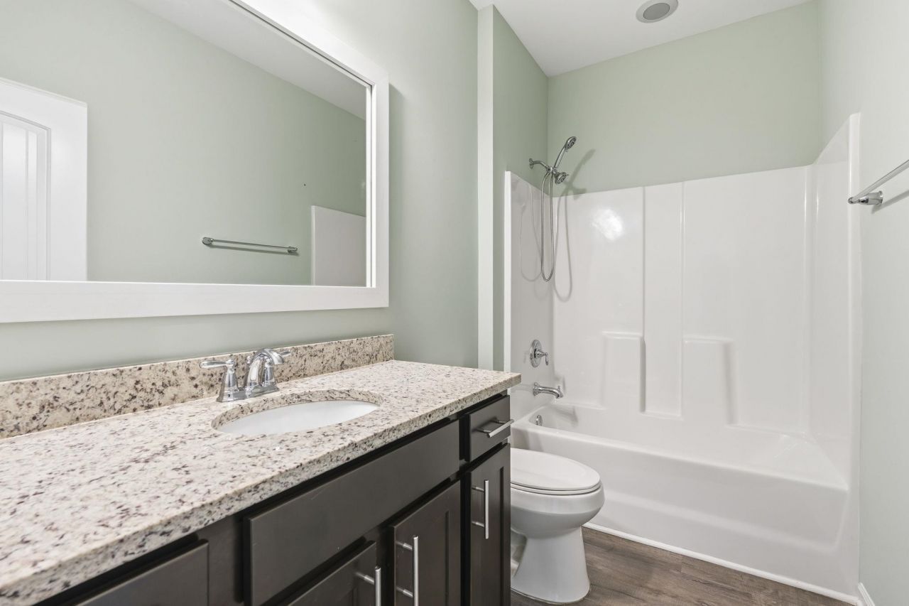 464 Honeyhill Loop  Photo 5