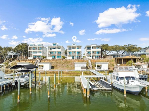 714 Harbor Boulevard, Destin, FL 32541
