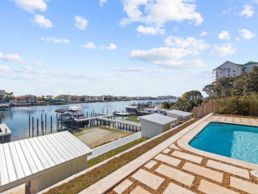 Property Image 102