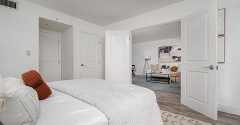 500 N St #402, Unit 402, Sacramento, CA 95814 Photo