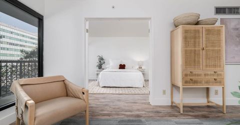 500 N St #402, Unit 402, Sacramento, CA 95814 Photo