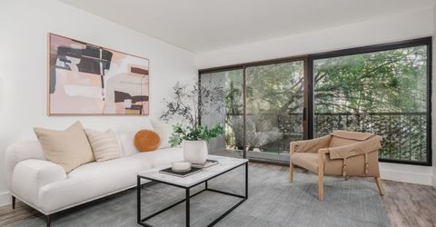 500 N St #402, Unit 402, Sacramento, CA 95814 Photo