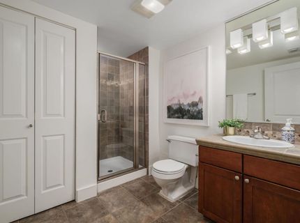 500 N St #402, Unit 402, Sacramento, CA 95814 Photo