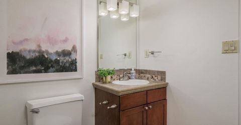 500 N St #402, Unit 402, Sacramento, CA 95814 Photo