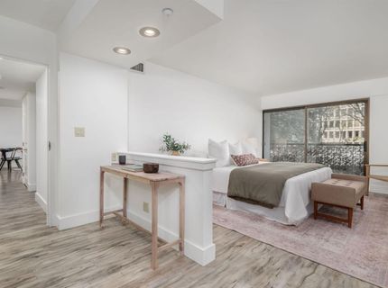 500 N St #402, Unit 402, Sacramento, CA 95814 Photo