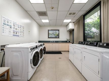 500 N St #402, Unit 402, Sacramento, CA 95814 Photo