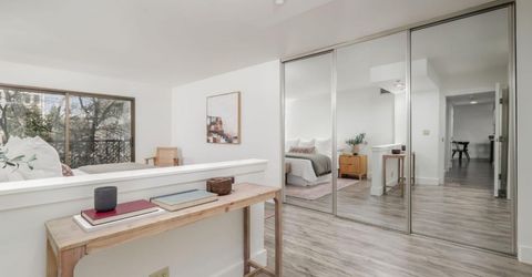 500 N St #402, Unit 402, Sacramento, CA 95814 Photo