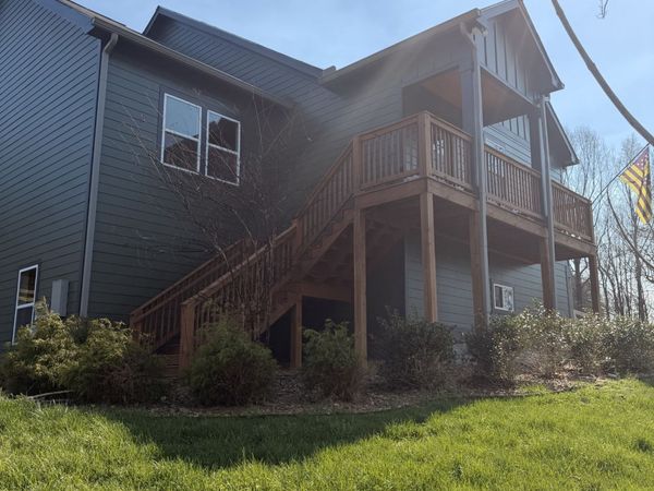 157 Lena Loop , Burns, TN 37029