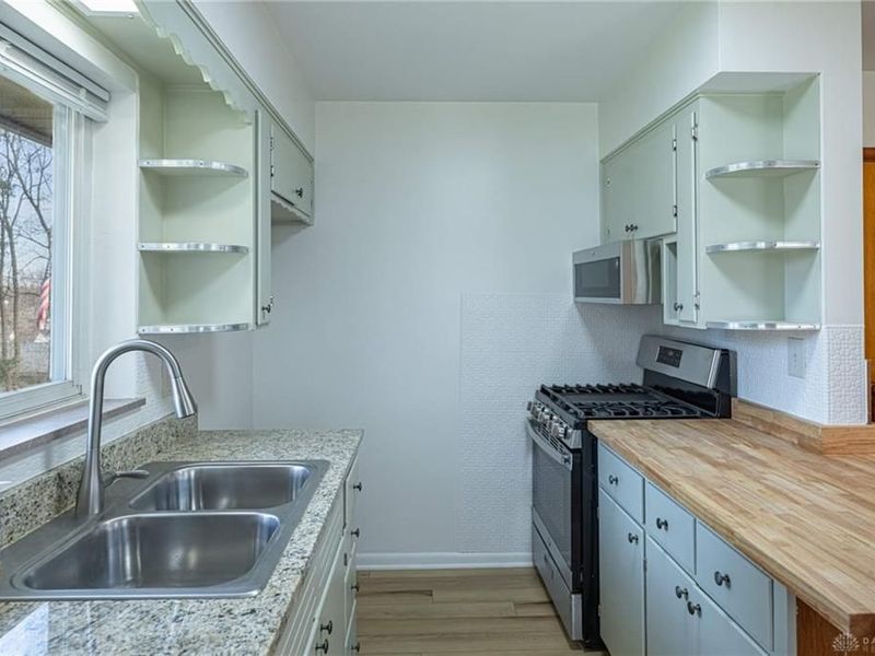 2934 Lindale Avenue, Dayton, OH 45414 Photo 11