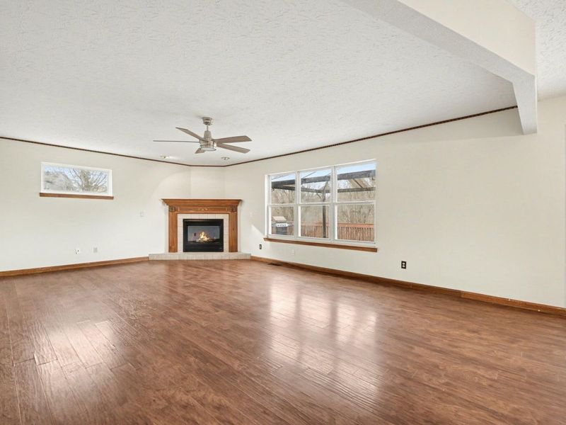 1812 Mountainview Court, Florence, KY 41042 Photo 12