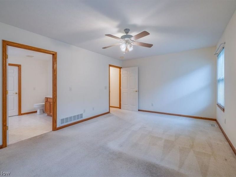 501 Falling Leaf Drive , Seven Hills, OH 44131 Photo 13