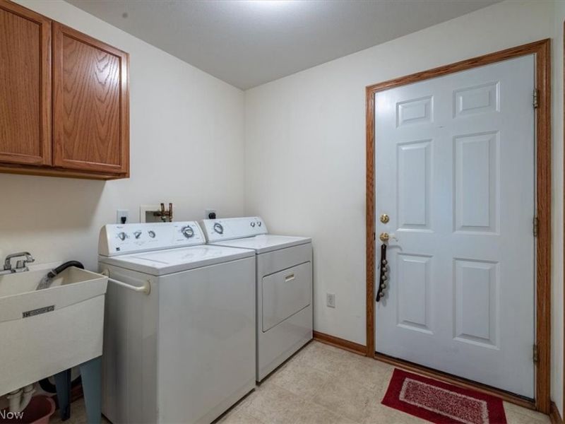 501 Falling Leaf Drive , Seven Hills, OH 44131 Photo 17