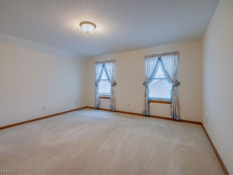 501 Falling Leaf Drive , Seven Hills, OH 44131 Photo 18