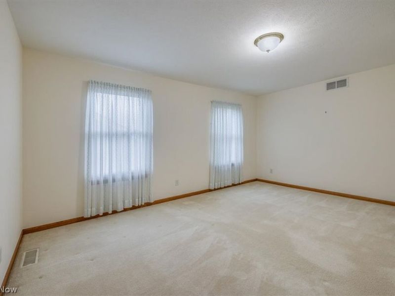 501 Falling Leaf Drive , Seven Hills, OH 44131 Photo 19