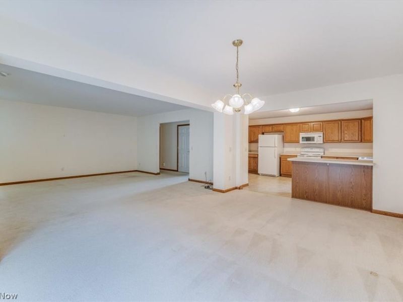 501 Falling Leaf Drive , Seven Hills, OH 44131 Photo 7