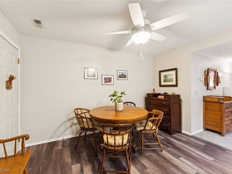 8615 Scenicview Drive , Broadview Heights, OH 44147 Photo 11