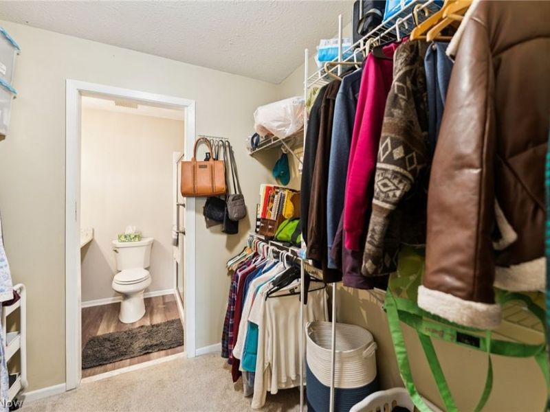 8615 Scenicview Drive , Broadview Heights, OH 44147 Photo 32