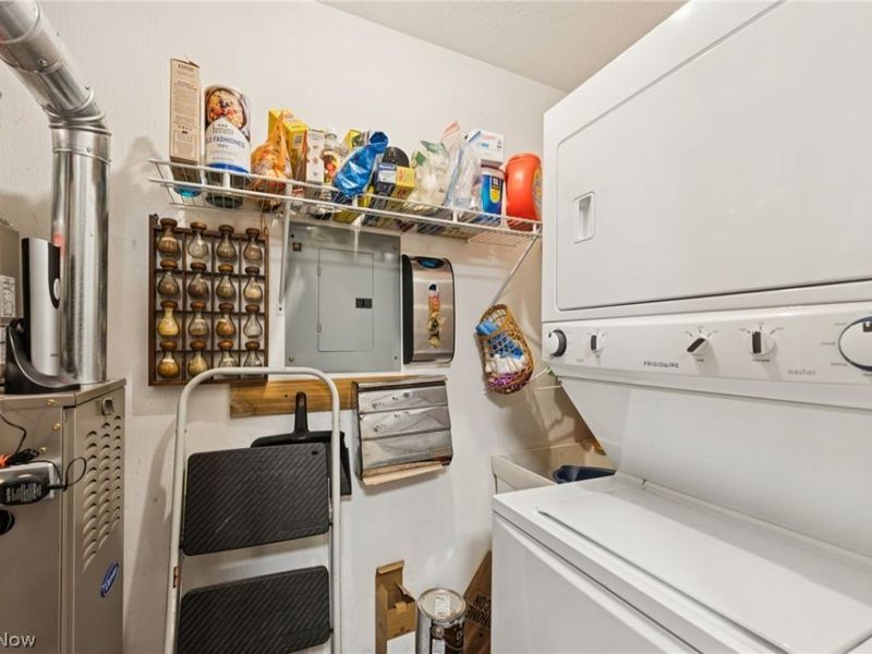 8615 Scenicview Drive , Broadview Heights, OH 44147 Photo 34