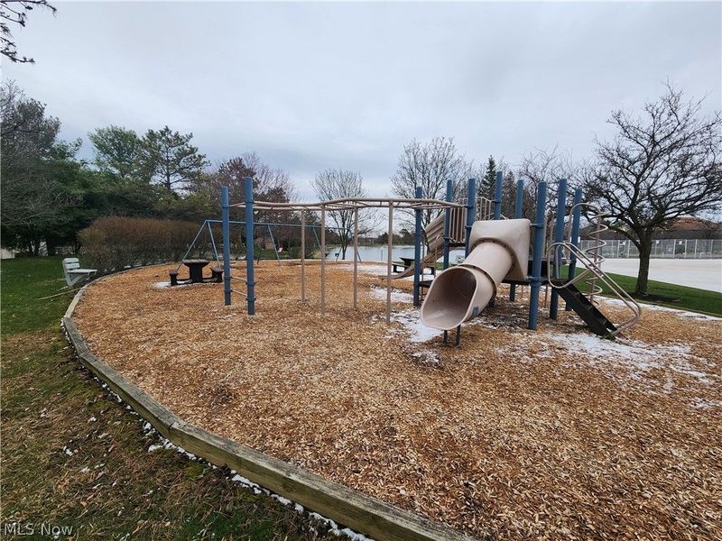 8615 Scenicview Drive , Broadview Heights, OH 44147 Photo 42