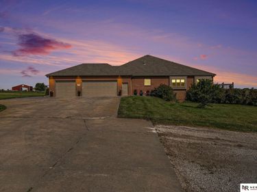 6500 Princeton Road, Firth, NE 68358