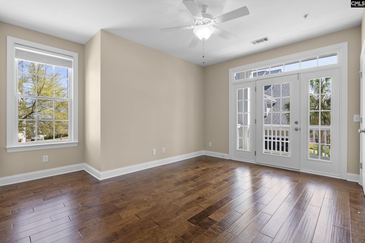 120 Breezes Drive Photo 21