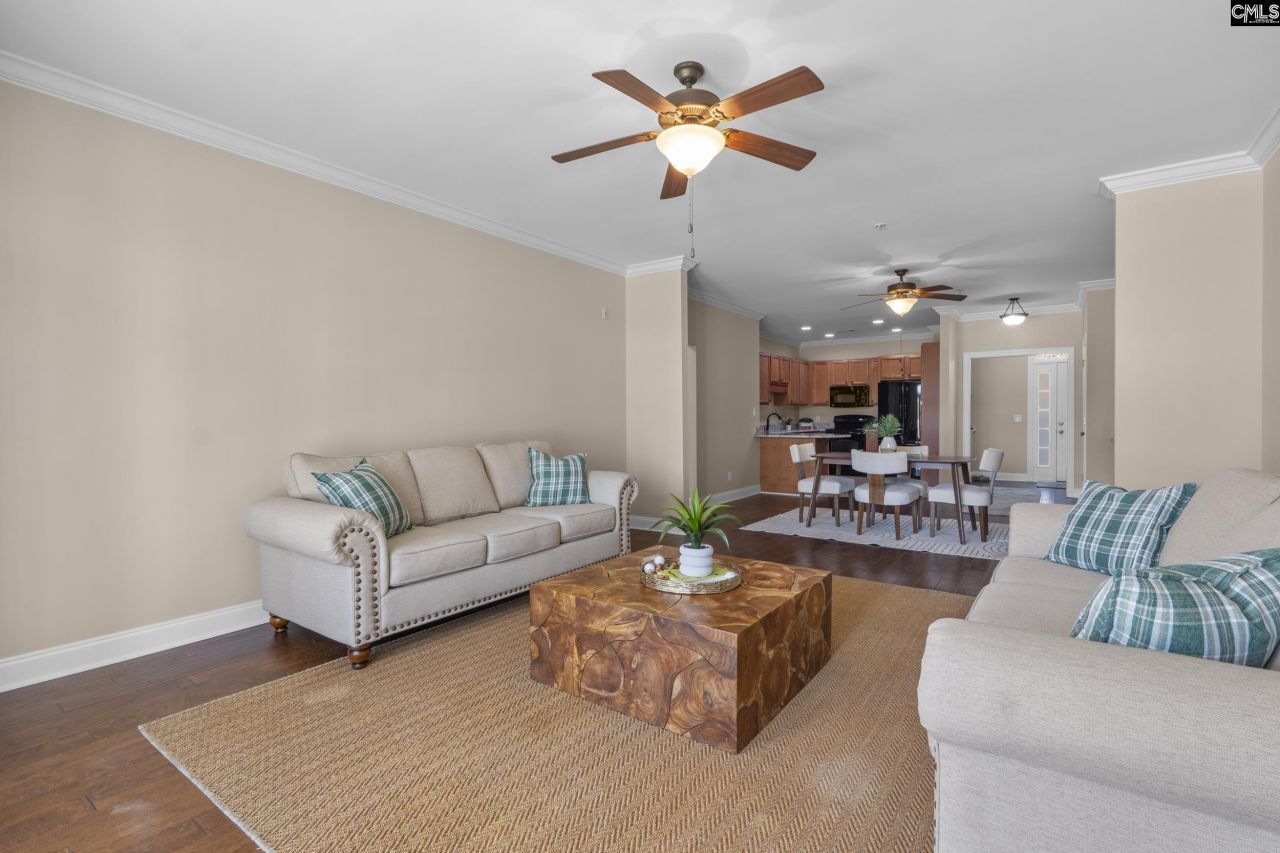 120 Breezes Drive Photo 8