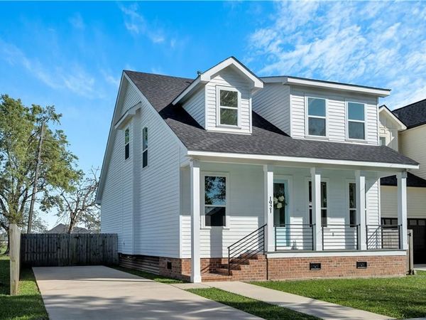 1921 SCHNELL Drive, Arabi, LA 70032