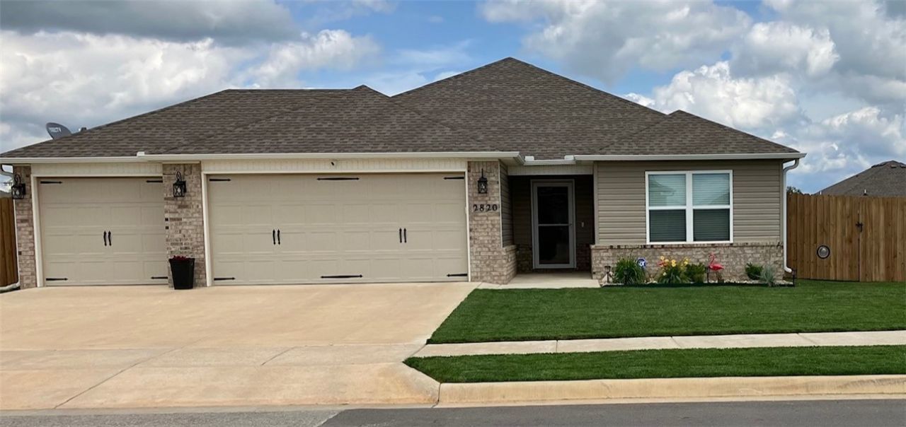 2820 Gorman Street Pea Ridge, AR 72751