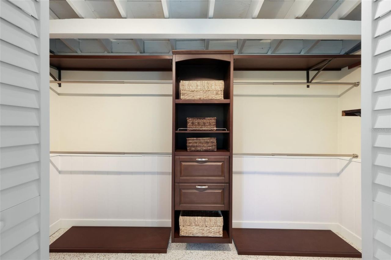 7030 Poinsettia Avenue, Longboat Key, FL 34228 Photo