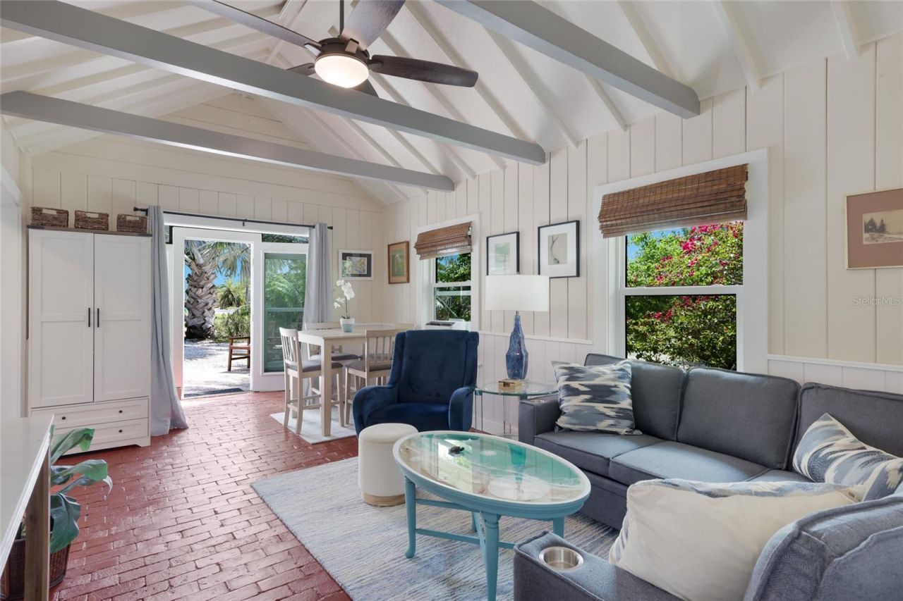 7030 Poinsettia Avenue, Longboat Key, FL 34228 Photo