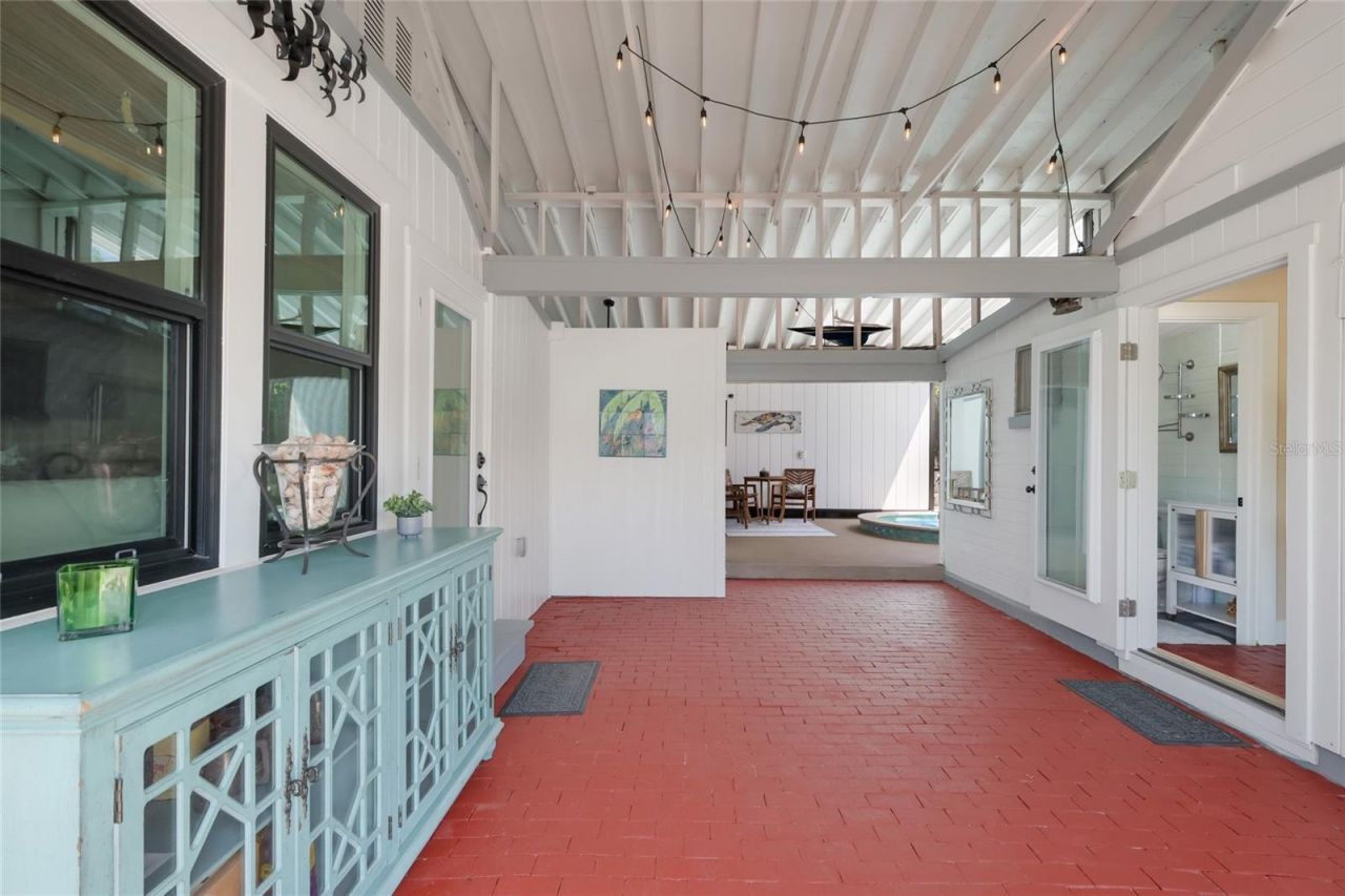 7030 Poinsettia Avenue, Longboat Key, FL 34228 Photo