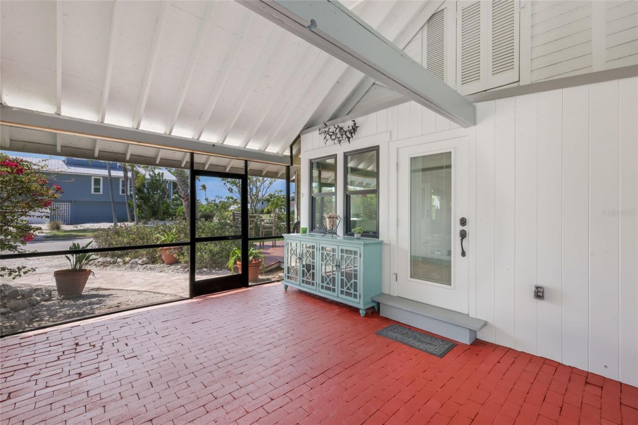 7030 Poinsettia Avenue, Longboat Key, FL 34228 Photo