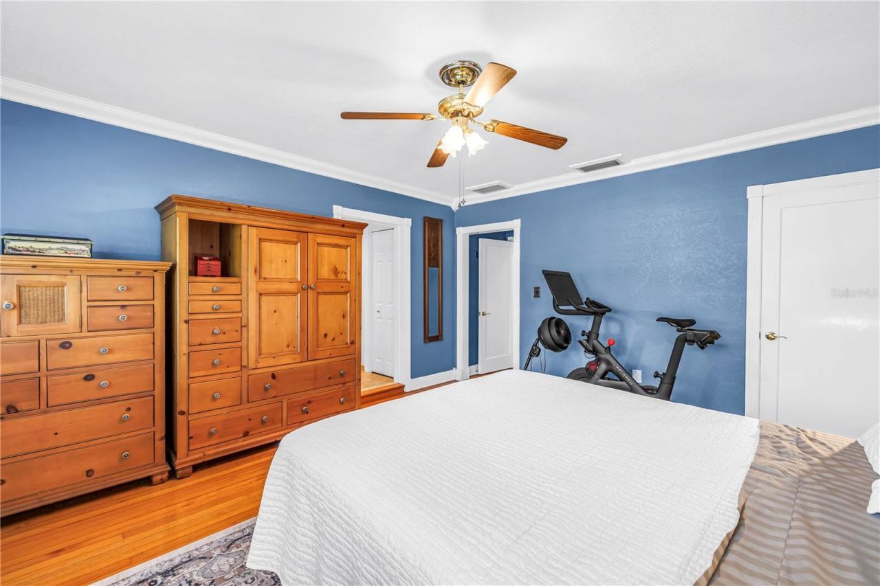 126 30th Avenue N, Saint Petersburg, FL 33704 Photo