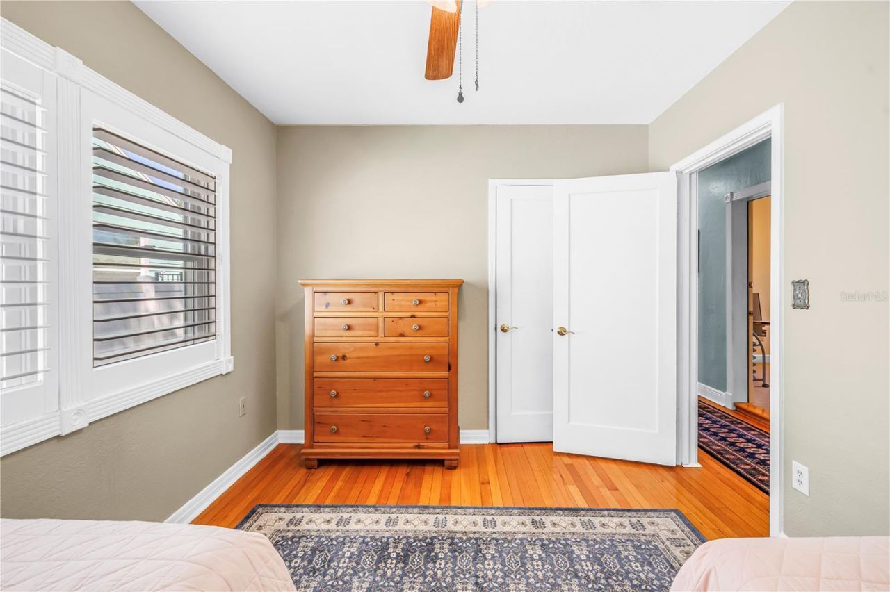 126 30th Avenue N, Saint Petersburg, FL 33704 Photo