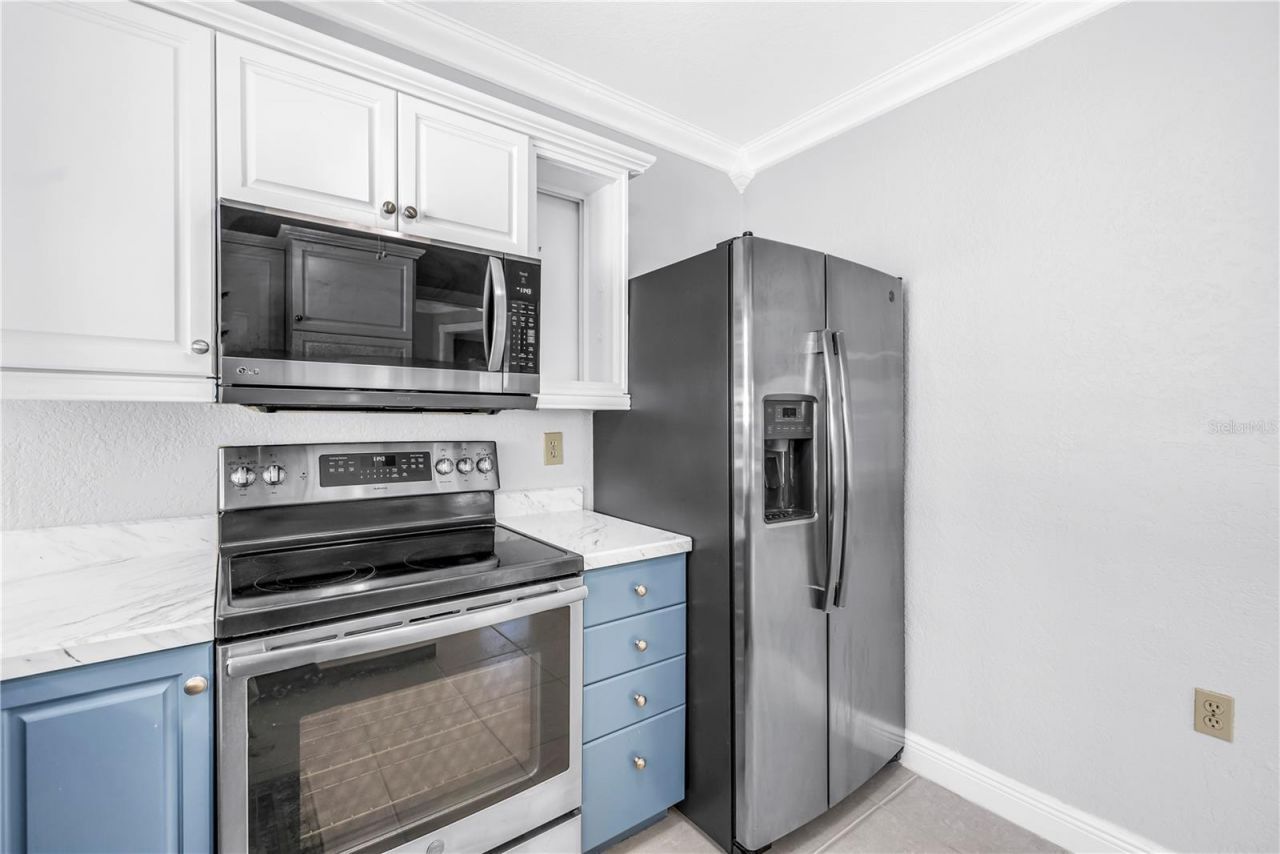 126 30th Avenue N, Saint Petersburg, FL 33704 Photo