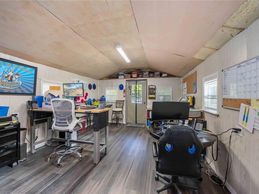Property Image 32