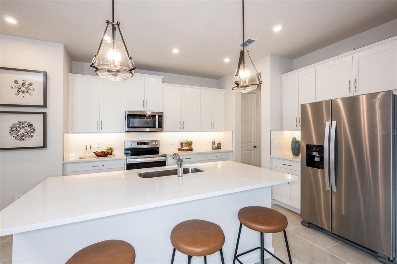 5647 Skylight Way , Palmetto, FL 34221 Photo